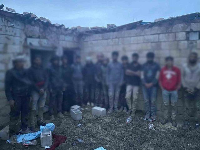 Şanlıurfa&rsquo;da 68 ka&ccedil;ak g&ouml;&ccedil;men yakalandı 1