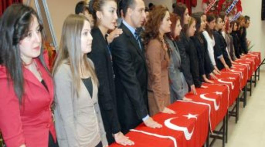 Elbistan'da &Ouml;ğretmen G&uuml;n&uuml;'ne yakışan t&ouml;ren