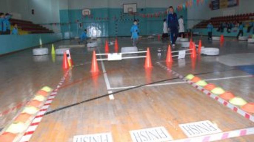 Yıldırımlı &ouml;ğrenciler Formula 1'de yarıştı