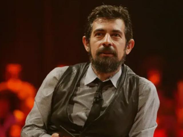 Okan Bay&uuml;lgen&rsquo;in kızı İstanbul&rsquo;a uluslararası sanat &ouml;d&uuml;l&uuml;! 'Hem g&uuml;zel, hem başarılı'