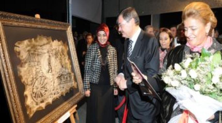 BELMEK, &Ouml;ğretmen G&uuml;n&uuml;'ne &ouml;zel resim sergisi a&ccedil;tı