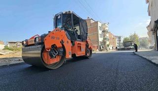 Battalgazi Belediyesi TOKİ konutlarının bağlantı yollarını asfaltladı