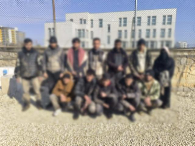 Şanlıurfa’da 68 kaçak göçmen yakalandı 2