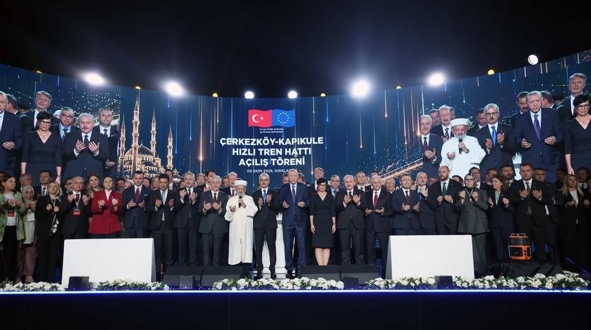 Bakan Uraloğlu duyurdu: '&Ccedil;erkezk&ouml;y-Edirne arası 54 dakikaya d&uuml;şt&uuml;'