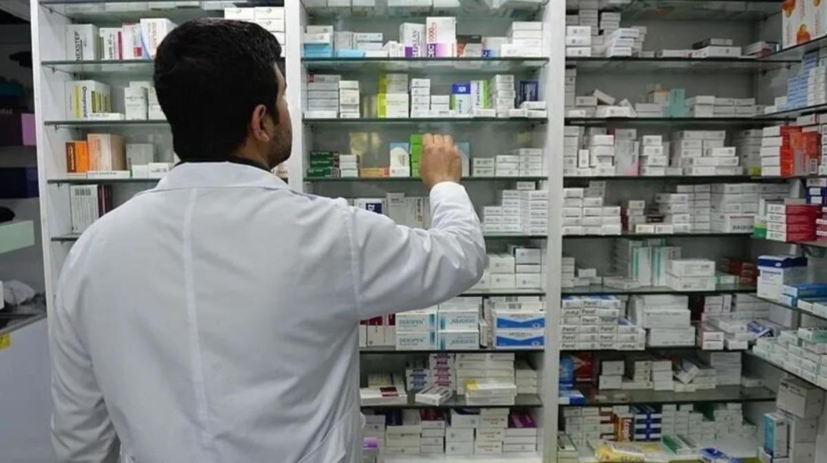Raporlu ila&ccedil;larda yeni d&ouml;nem: Tekrar re&ccedil;ete yazdırmaya gerek kalmayacak 3