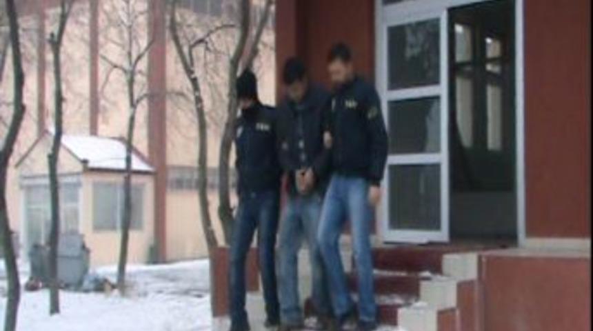 Ter&ouml;rist M.A.: &Ouml;rg&uuml;t zerd&uuml;ştl&uuml;k eğitimi verir, y&ouml;neticiler domuz eti yerdi