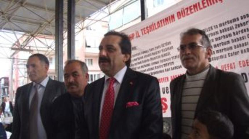 MHP&rsquo;den aşure ve keşkek ikramı