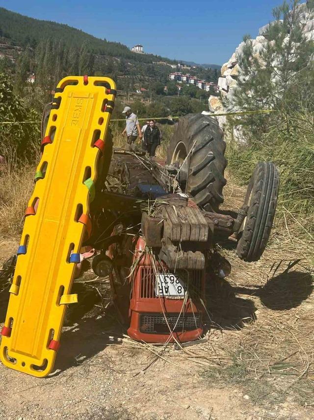 Muğla&rsquo;daki kazada yaşlı &ccedil;ift hayatını kaybetti 3