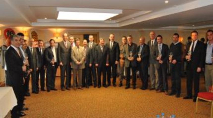 Edremit'te vergi şampiyonluğunu Simtek aldı