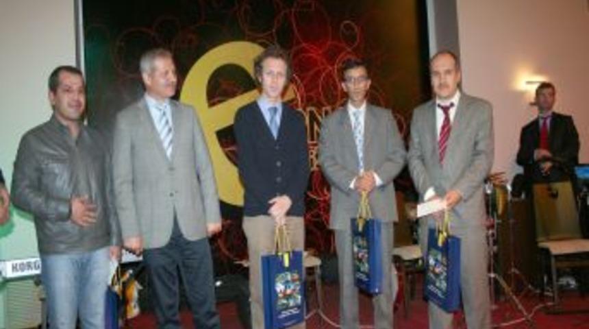 &Ouml;ğretmenler SEDER&rsquo;in programında duygu dolu anlar yaşadı