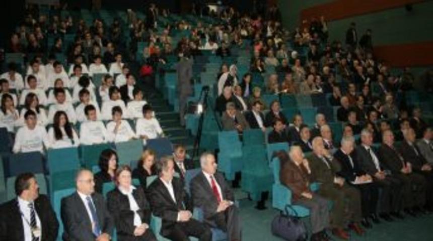 TMMOB Başkanı: T&uuml;rkiye&rsquo;de yara sarma değil, &ouml;nleyici politikalara ihtiya&ccedil; var