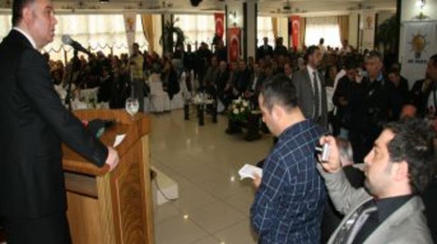 AK Parti G&ouml;lbaşı İl&ccedil;e Başkanlığı'na Osman Karaaslan se&ccedil;ildi