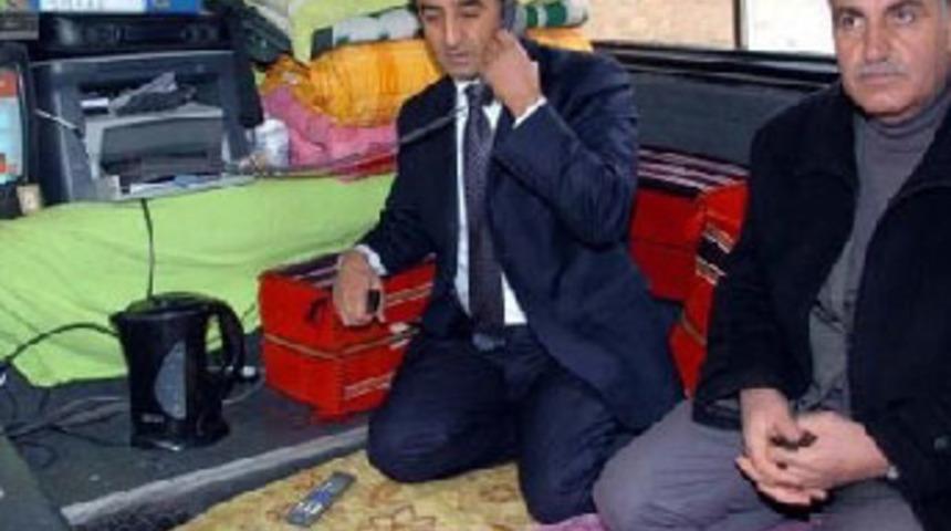 Van &Ouml;ğretmenevi minib&uuml;se taşındı