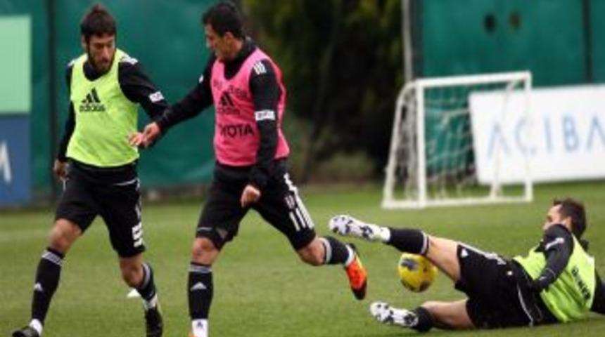 Beşiktaş, Trabzonspor ma&ccedil;ı hazırlıklarını s&uuml;rd&uuml;rd&uuml;