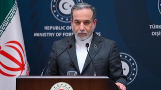 Arakçi’den ‘Netanyahu’ açıklaması: Aranan bir savaş suçlusu