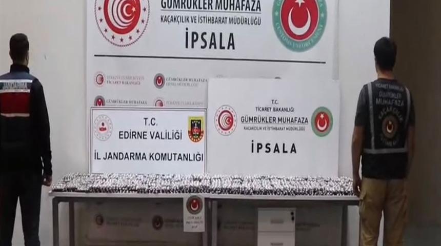 İpsala Sınır Kapısı&rsquo;nda 17 bin 121 uyuşturucu hap ele ge&ccedil;irildi