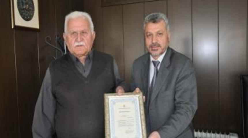 Arazisini dini tesis yapılsın diye bağışladı