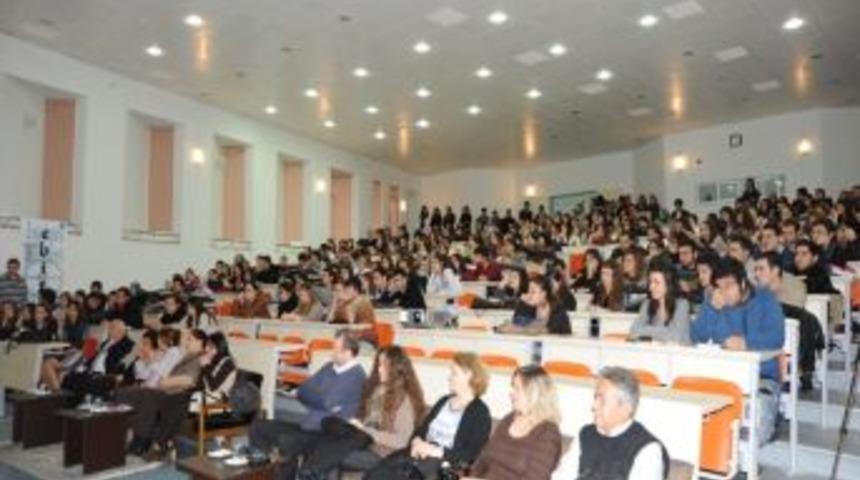 Tiyatrocu Yıldırımlar: Drama dersi almak iletişimi geliştirir