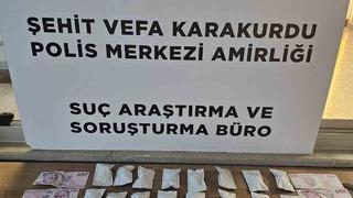 Yer: İstanbul! Otomobilin gizli bölmesinde uyuşturucu ele geçirildi