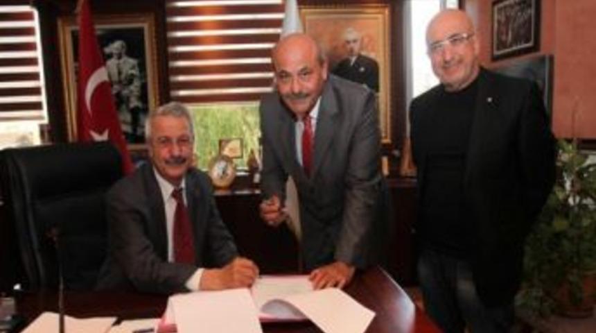 İST&Ouml;P, Kababağlar Belediyesi ile lider kadınlar yetiştirecek