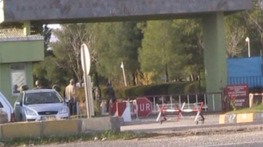 Tugay'da bomba patladı, 4 asker yaralı