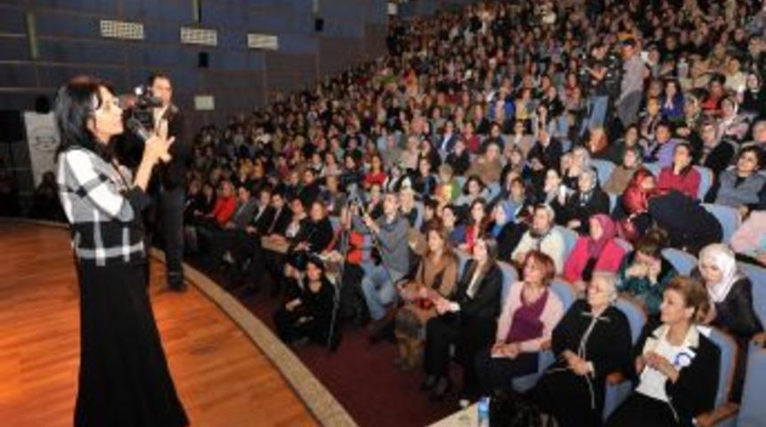 Ankara'da 'Hz. Mevlana'da Aşk' konulu konferans