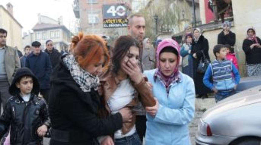 Şehit polisin ailesinin yaşadığ ev yangında kullanılamaz hale geldi