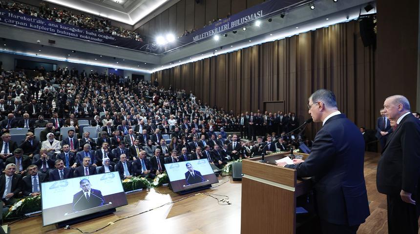 'Kimsesizlerin kimsesi' &ccedil;ıkışı &ccedil;ok konuşulmuştu! AK Parti'ye katılan Cemil Tugay'dan Erdoğan'a &ouml;vg&uuml; dolu s&ouml;zler