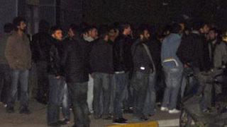 Karşıt görüşlü öğrenciler kavga etti 2 yaralı