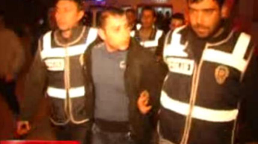 3 kişiyi &ouml;ld&uuml;ren katil zanlısı yakalandı