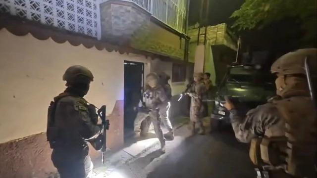 Adana merkezli 11 ilde silahlı suç örgütüne operasyon: 73 tutuklama