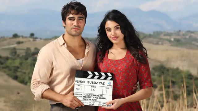 Mert Ramazan Demir ve Lizge Cömert partner oldu! Susuz Yaz'dan ilk kareler geldi