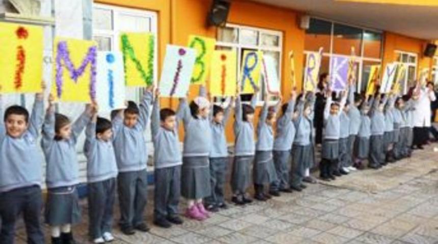 Serhat Koleji'nde okuma şenliği