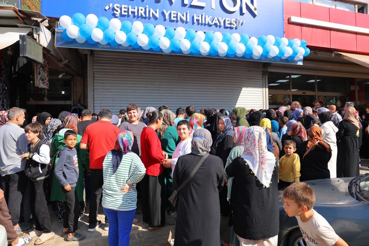 Ne alırsan 100 TL Geçen yıl 50 TL ydi: Yine izdiham çıktı 3