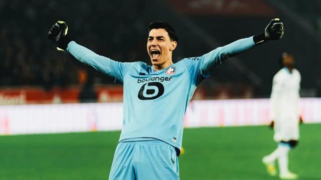 Berke Özer herkesi geride bıraktı! Ligue 1'de zirveye çıktı