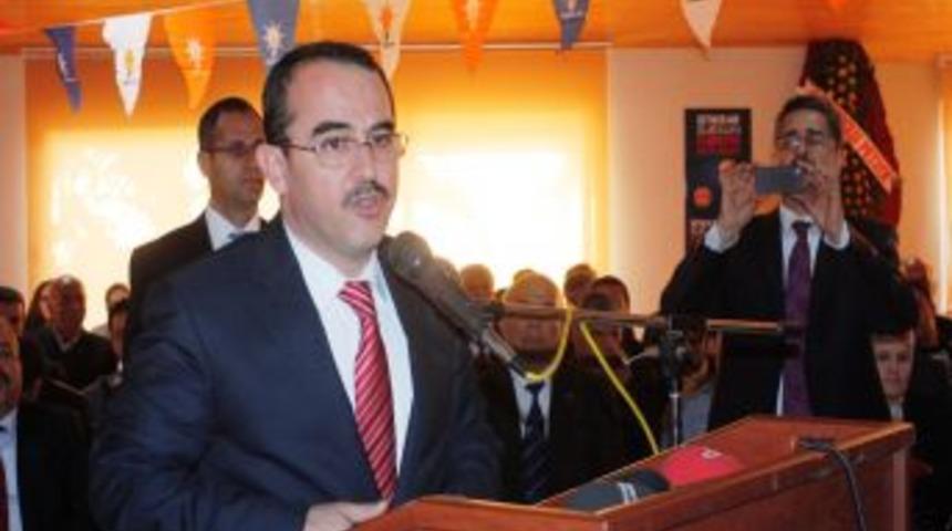 Bakan Ergin: Ter&ouml;r&uuml;n k&ouml;k&uuml;n&uuml; birlikte kazıyacağız