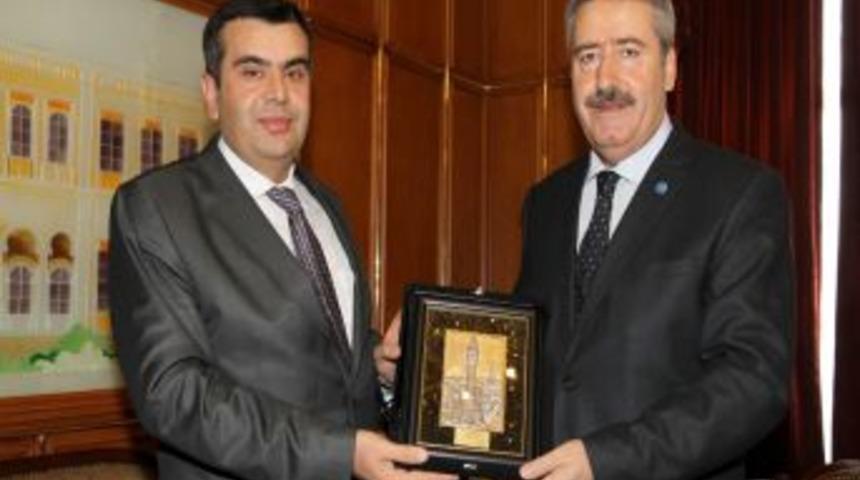 'İki kişiden birinin spor m&uuml;sabakalarının sahada oynanmadığına dair kanaati var'