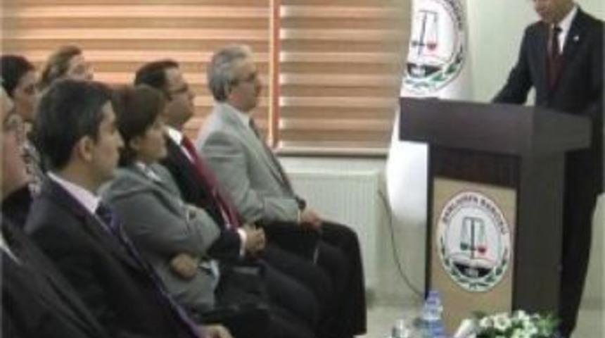 Urfa'da kadına adli Yardım b&uuml;rosu