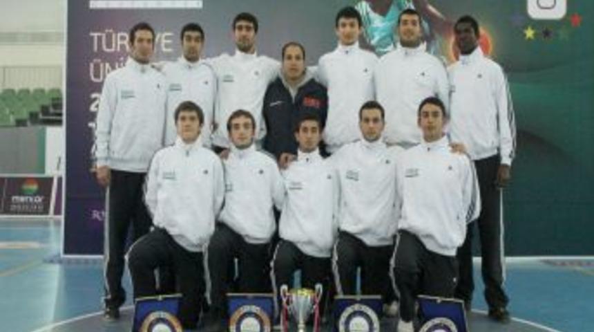 Zirve &Uuml;niversitesi adını zirveye yazdırdı