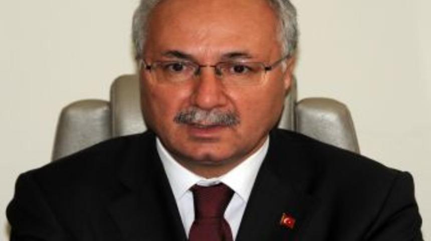 Manisa'da yaz kış ulaşım sağlanması i&ccedil;in tarım arazileri yolları yapılacak