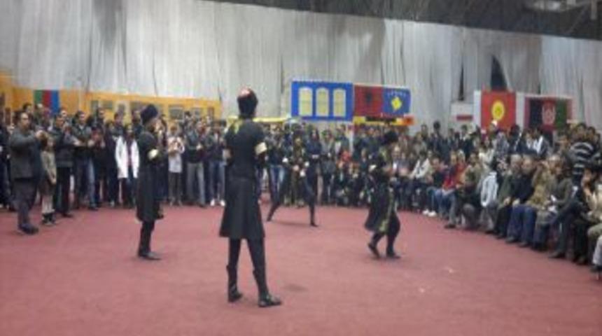 Avrasya T&uuml;rkleri, İzmir'de buluştu