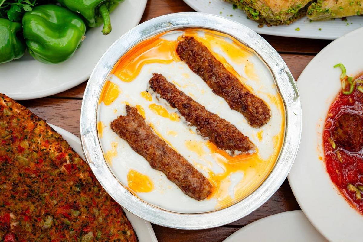 Baklavadan kebaba, beyrandan katmere: 12 &uuml;nl&uuml; şeften lezzet &ccedil;ıkarması 2