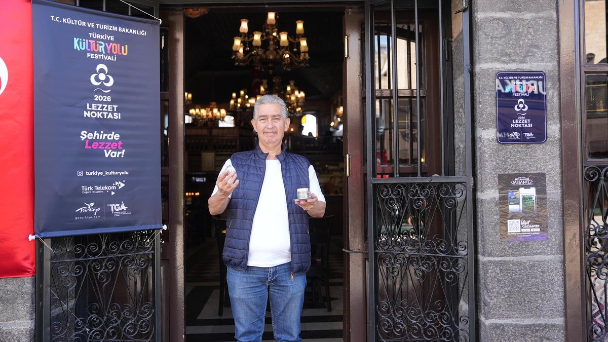 Baklavadan kebaba, beyrandan katmere: 12 &uuml;nl&uuml; şeften lezzet &ccedil;ıkarması 5