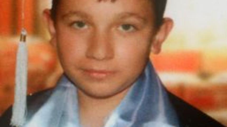 Sobaya tiner d&ouml;k&uuml;nce yanan &ccedil;ocuk, toprağa verildi