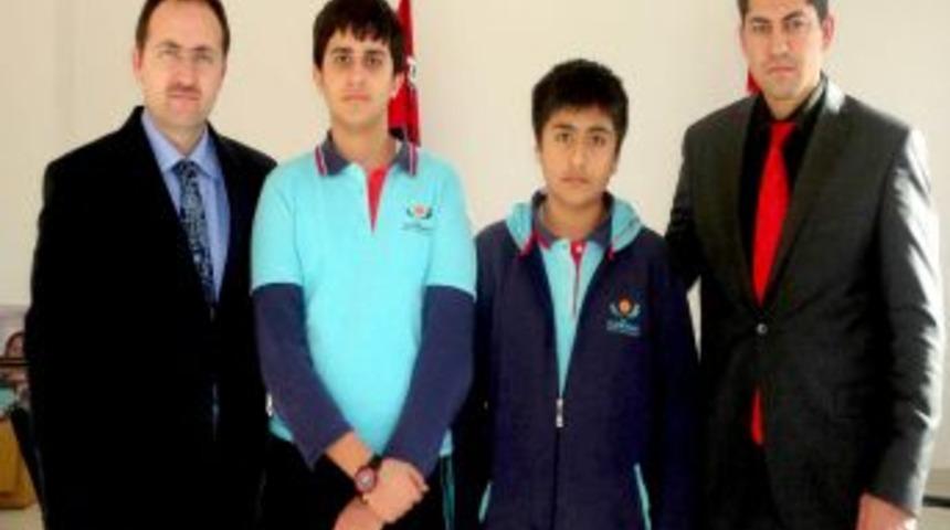 Yıldırımhanlı &ouml;ğrenci olimpiyatta altın madalya kazandı