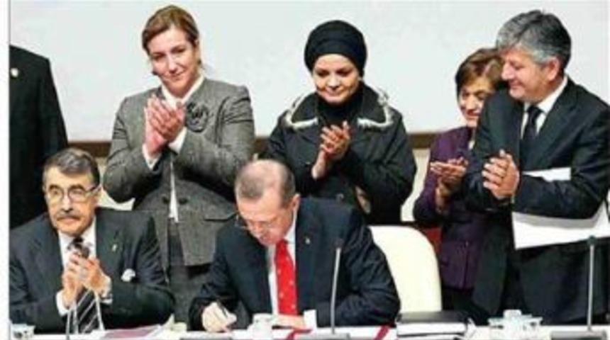 O fotoğrafın sırrı &ccedil;&ouml;z&uuml;ld&uuml;