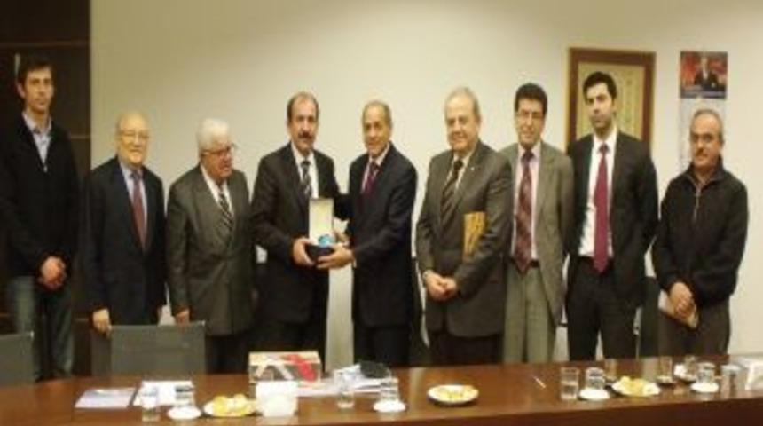 Adanalı işadamlarına Tunus'tan yatırım &ccedil;ağrısı