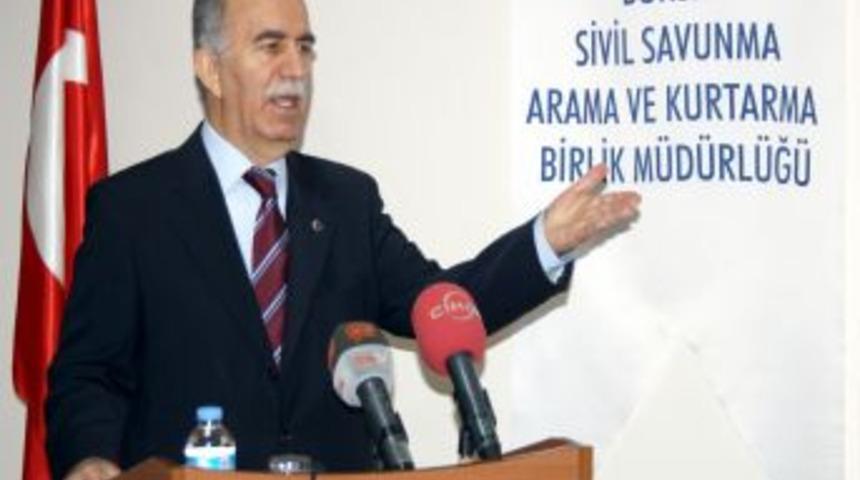 Afet eğitimi alan 54 uzman, yemin ederek g&ouml;reve başladı