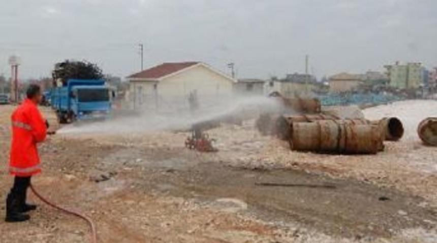 Tankdan sızan gaz 100 kişiyi zehirledi