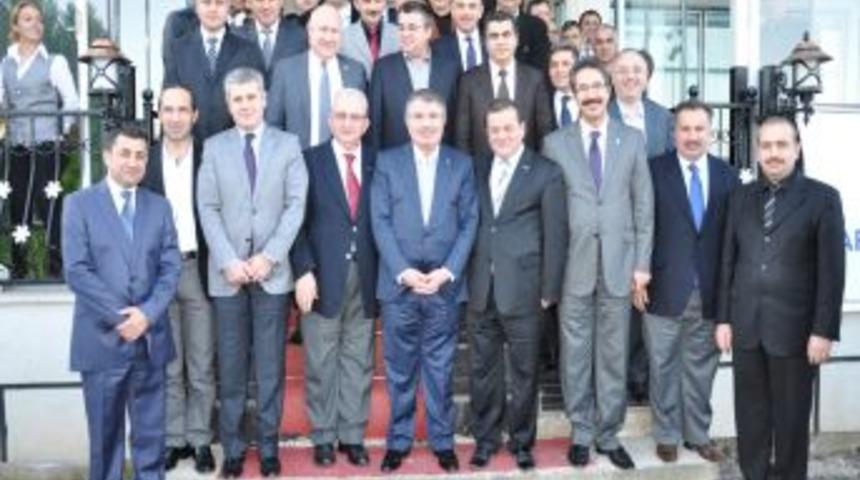 İ&ccedil;işleri Bakanı Şahin: Demokrasi, kalbimiz g&uuml;venlik aklımızdır